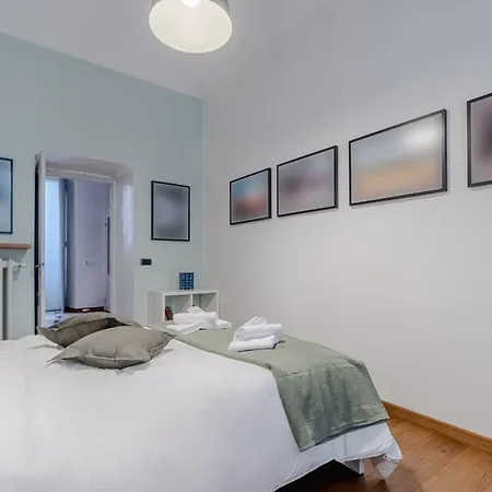 Appartement Guesthost - Casa-galleria D'arte Live A Of Author Turijn