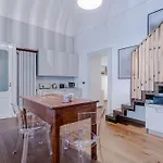 Apartamento Guesthost - Casa-galleria D'arte Live A Of Author *