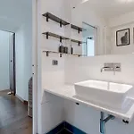 Apartamento Guesthost - Casa-galleria D'arte Live A Of Author *